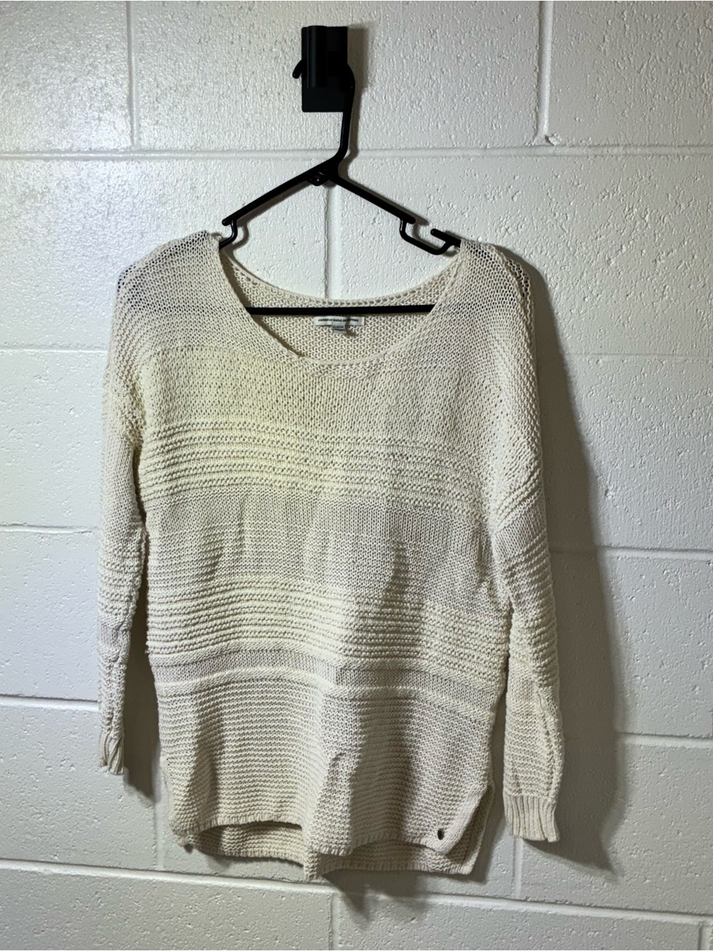 American Eagle Lightweight Cream Knit Sweater - Women's Casual Pullover
